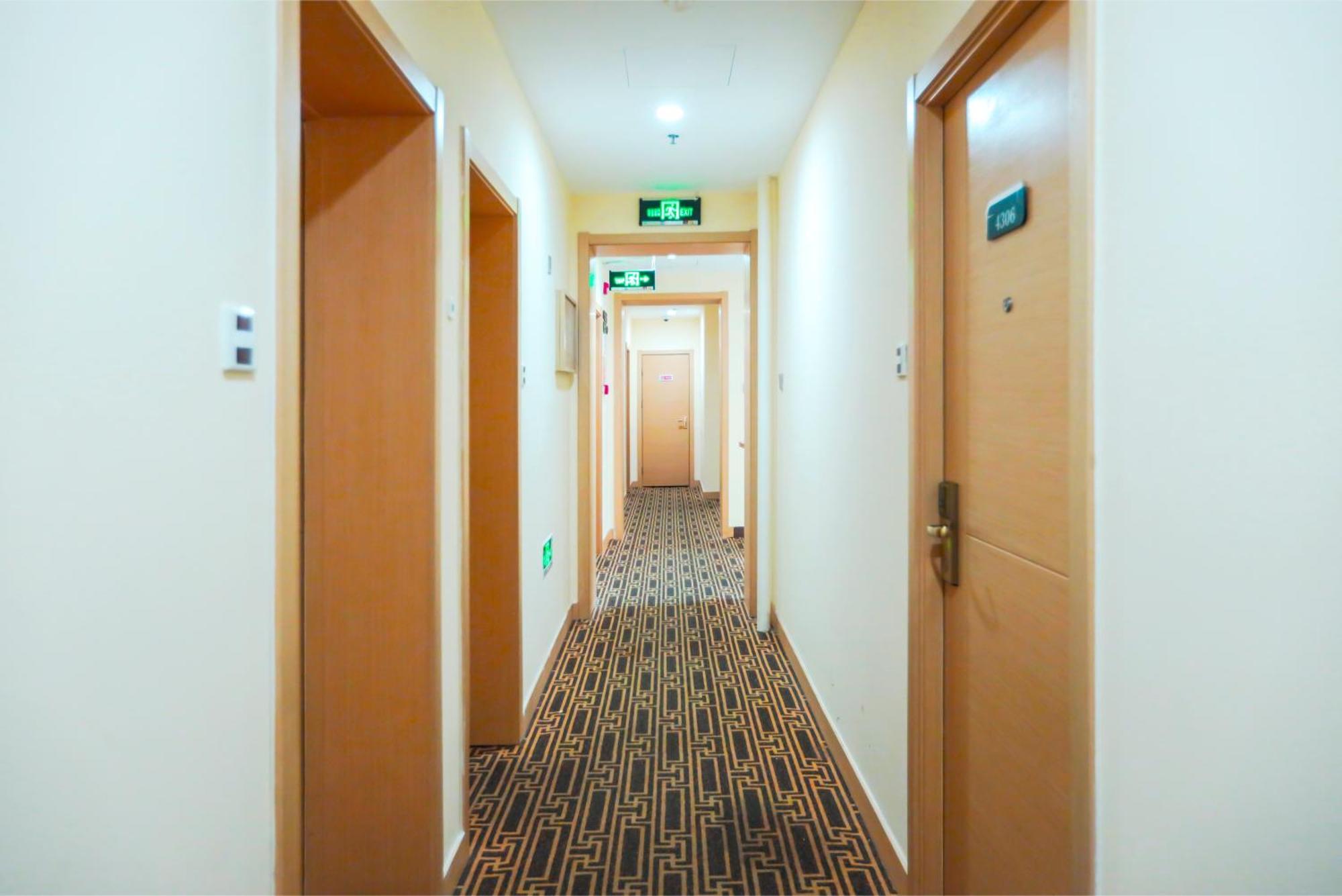 Zhong An Hotel Beijing Former Residence Of Journalist Edgar Snow -Free Laundry Service,Free Freshly Ground Coffee,Provide Tourism And Ticketing Service ,English Service ,Near Tian'Anmen Forbidden City,Wangfujing Walking Street Kültér fotó