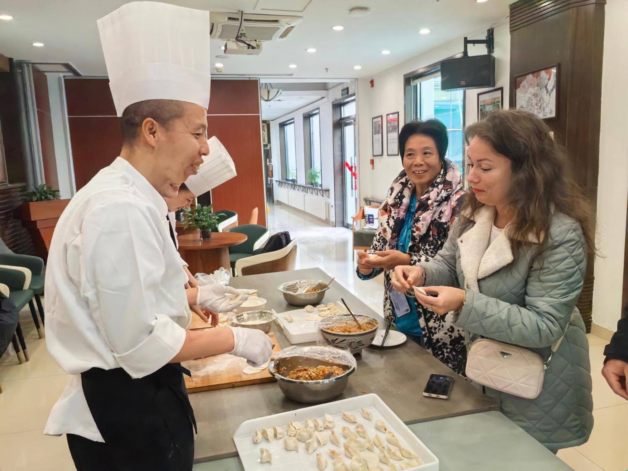 Zhong An Hotel Beijing Former Residence Of Journalist Edgar Snow -Free Laundry Service,Free Freshly Ground Coffee,Provide Tourism And Ticketing Service ,English Service ,Near Tian'Anmen Forbidden City,Wangfujing Walking Street Kültér fotó