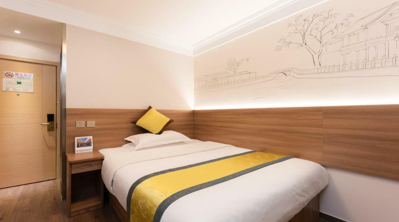 Zhong An Hotel Beijing Former Residence Of Journalist Edgar Snow -Free Laundry Service,Free Freshly Ground Coffee,Provide Tourism And Ticketing Service ,English Service ,Near Tian'Anmen Forbidden City,Wangfujing Walking Street Kültér fotó