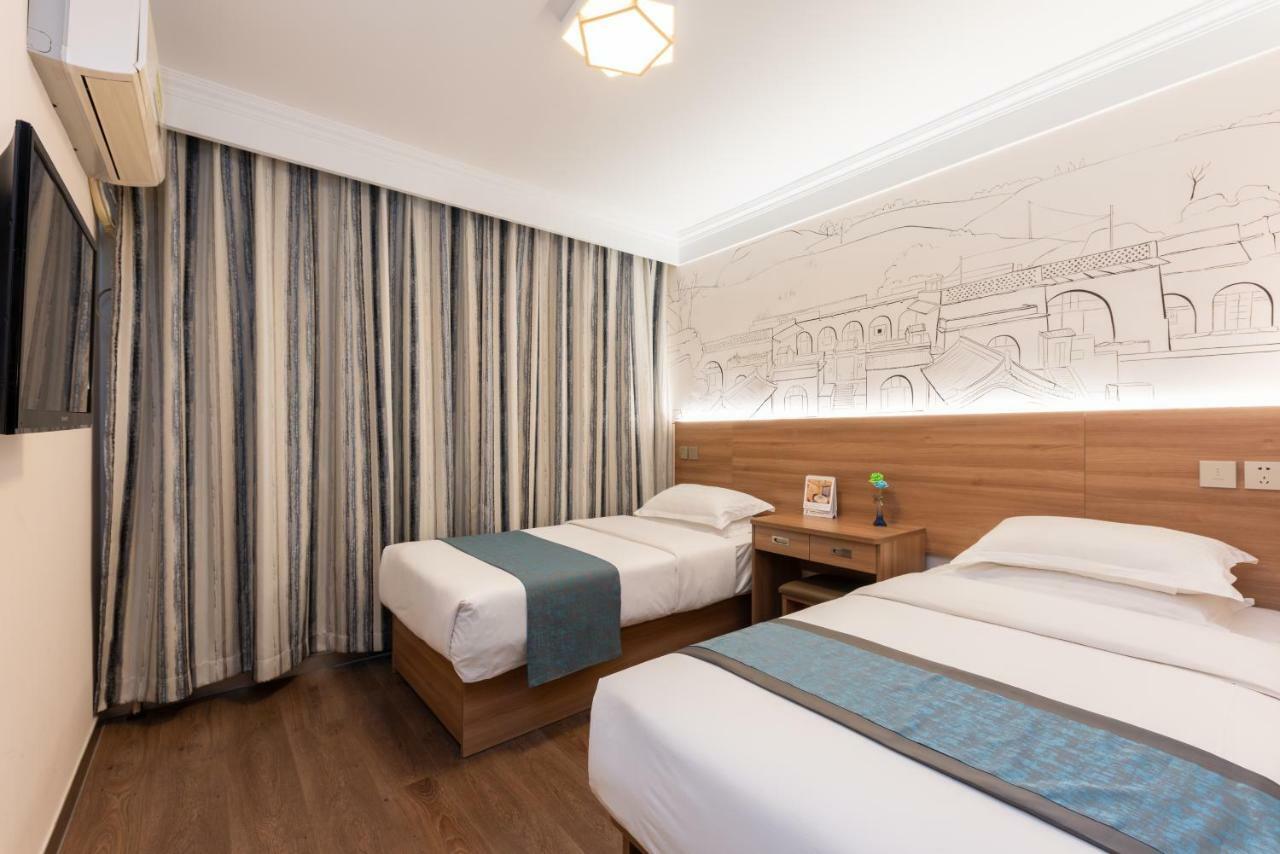 Zhong An Hotel Beijing Former Residence Of Journalist Edgar Snow -Free Laundry Service,Free Freshly Ground Coffee,Provide Tourism And Ticketing Service ,English Service ,Near Tian'Anmen Forbidden City,Wangfujing Walking Street Kültér fotó