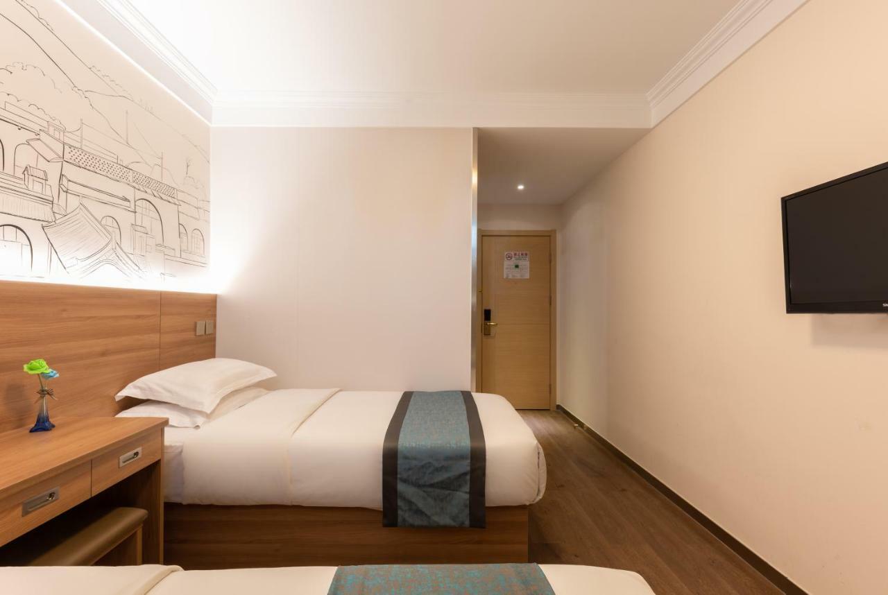 Zhong An Hotel Beijing Former Residence Of Journalist Edgar Snow -Free Laundry Service,Free Freshly Ground Coffee,Provide Tourism And Ticketing Service ,English Service ,Near Tian'Anmen Forbidden City,Wangfujing Walking Street Kültér fotó